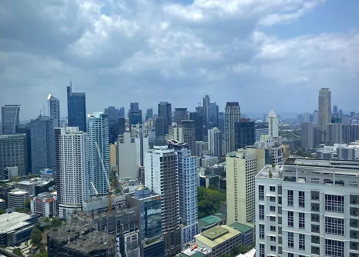 Apartment Makati Penthouse With Stunning Skyline View *